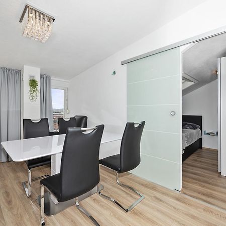 Apartment Nikola Trogir Dış mekan fotoğraf